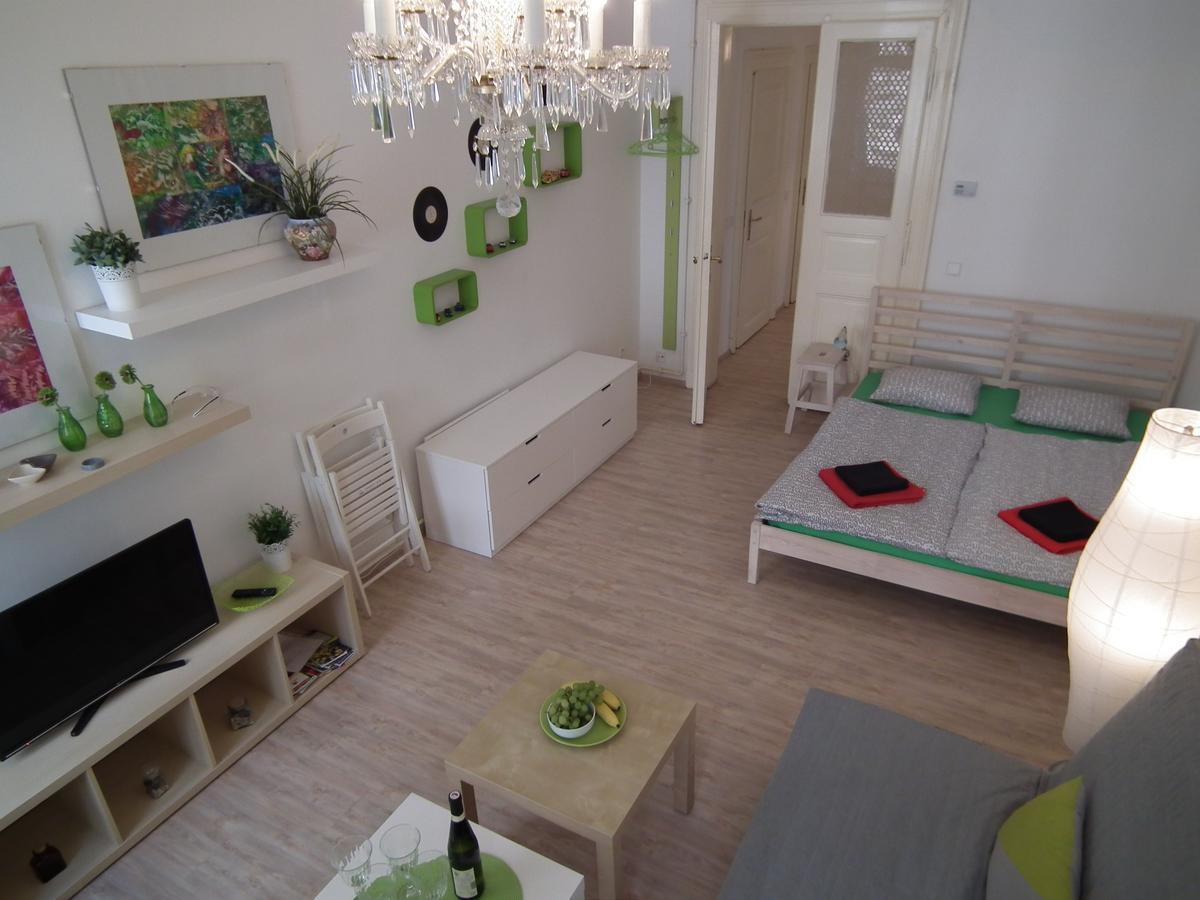 Apartment In The Centre Prague Exterior photo